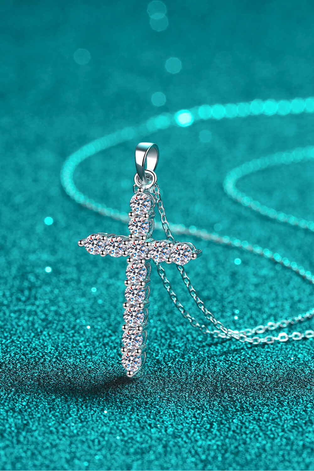 Baeful 925 Sterling Silver Cross Moissanite Necklace